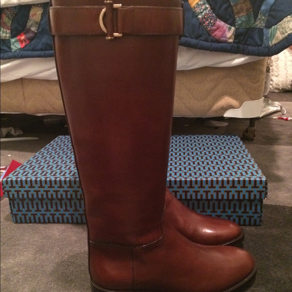 tory burch riding boots